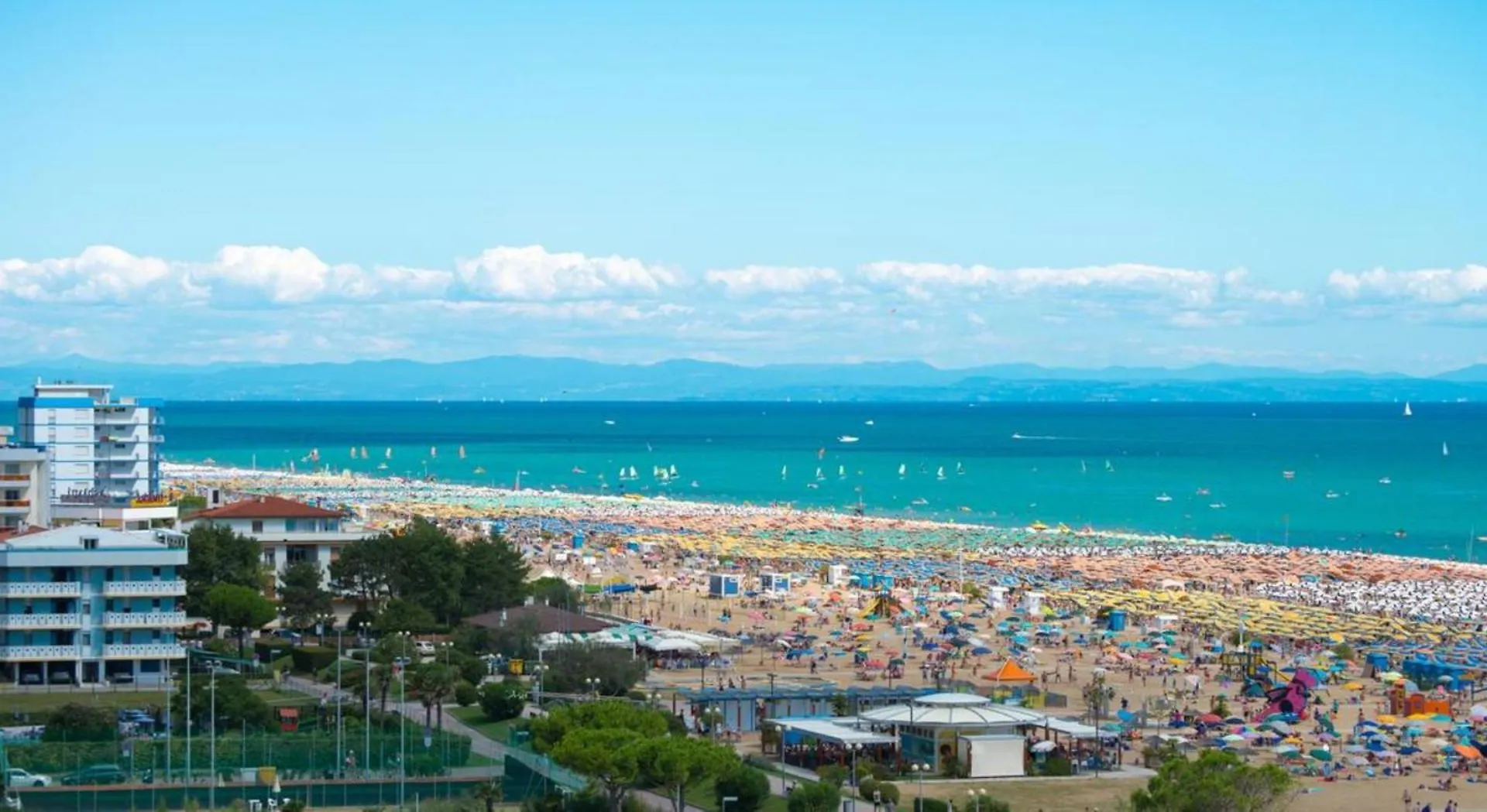 Beach Front Apartment With Sea View - Beahost Bibione 0*,  Italy